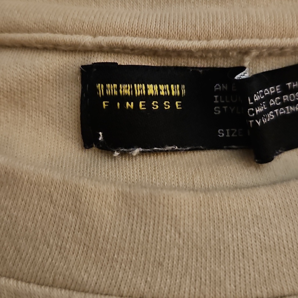 FINESSE Beige Logo Short Sleeve Crop Top - Picture 6 of 9